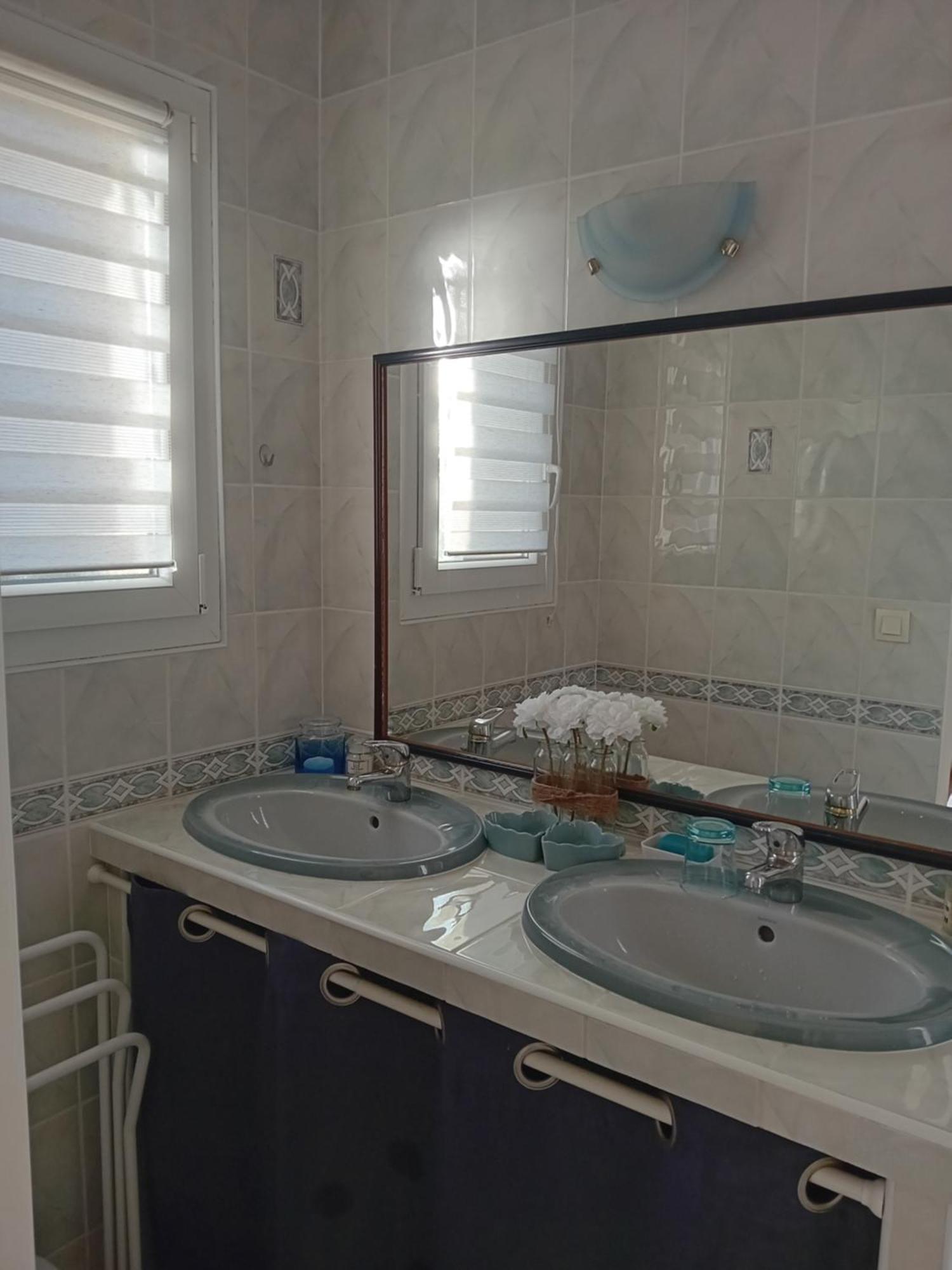 Cocooning Au Saut Du Loup Bed & Breakfast Lavergne  Exterior foto